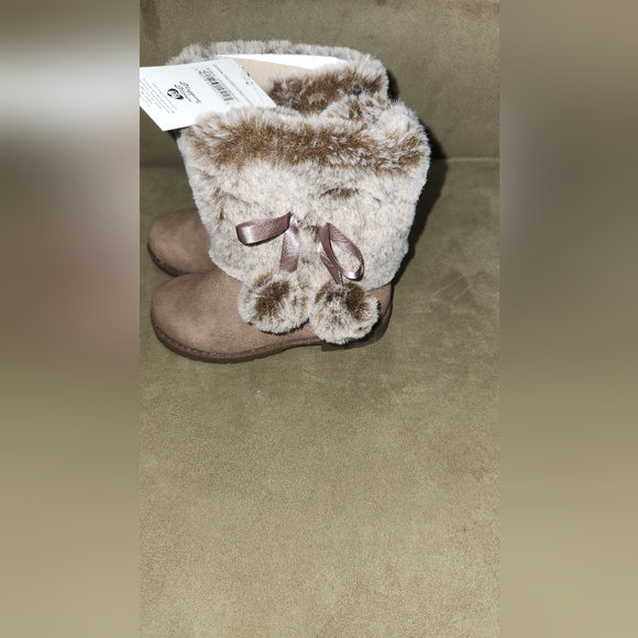 NICOLE MILLER CHILDRENS BOOTS!! - Picture 3 of 4